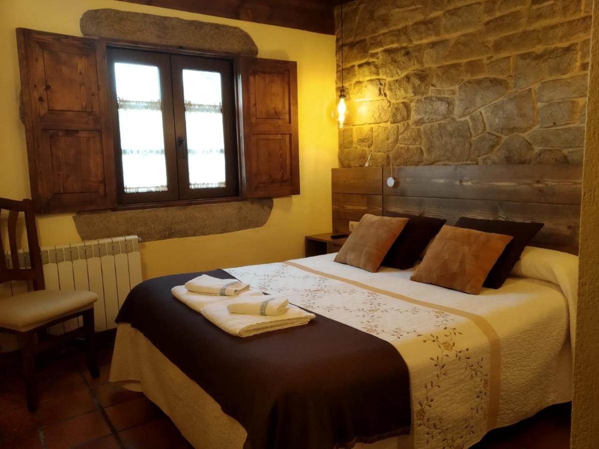 Aldea Os Muinos Guest House As Mirans Exterior photo