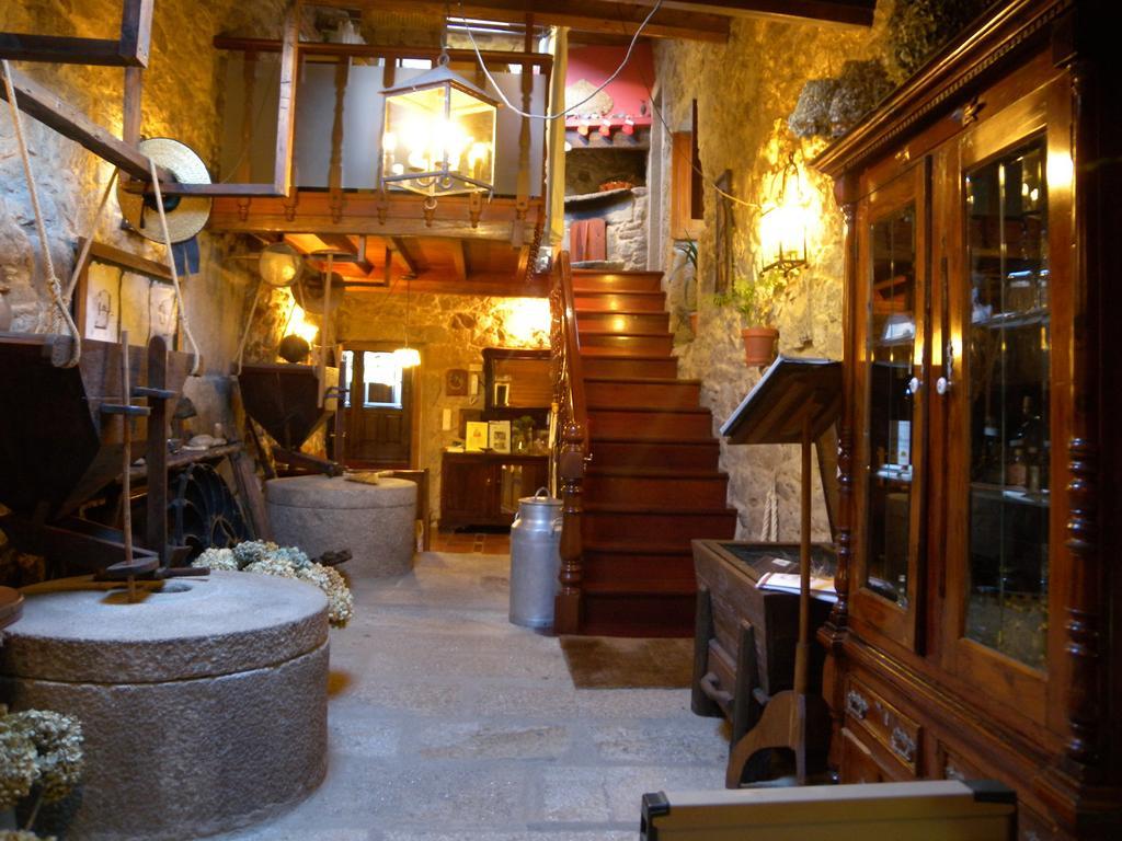 Aldea Os Muinos Guest House As Mirans Exterior photo