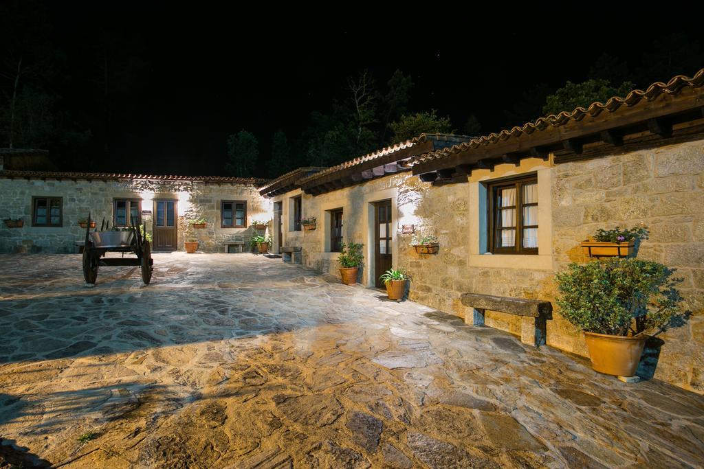 Aldea Os Muinos Guest House As Mirans Exterior photo