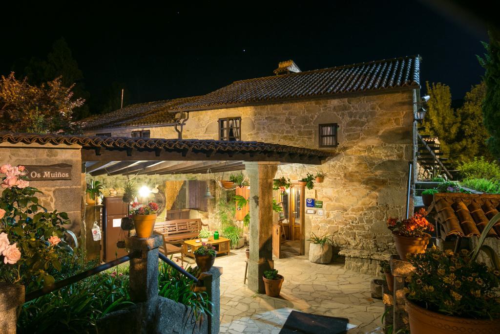 Aldea Os Muinos Guest House As Mirans Exterior photo